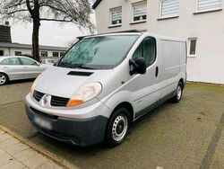 Silber Gebraucht 2007 Renault Traffic Van / Kleinbus | 4.690 €