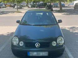 Grau Gebraucht 2003 VW Polo Kleinwagen | 1.300 € (Fairer Preis)