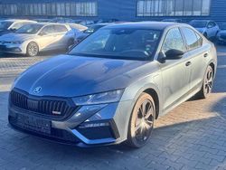 Grau Gebraucht 2021 Skoda Octavia First Edition Limousine | 20.990 € (Fairer Preis)