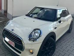 Weiß Gebraucht 2016 Mini Cooper Kleinwagen | 11.390 € (Fairer Preis)