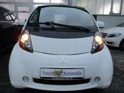 Weiß Gebraucht 2012 Mitsubishi i-MiEV Kleinwagen | 4.990 €