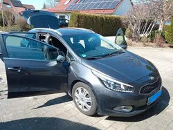Grau Gebraucht 2014 Kia Ceed Sportswagon Spirit Kombi | 6.000 € (Fairer Preis)