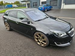 Schwarz Gebraucht 2017 Opel Insignia Business Innovation Kombi | 10.500 € (Guter Preis)