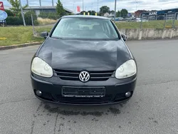 Schwarz Gebraucht 2005 VW Golf V Limousine | 1.600 € (Fairer Preis)