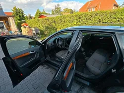Grün Gebraucht 2005 Audi A3 Limousine | 2.000 €