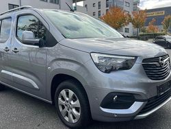 Grau Gebraucht 2018 Opel Combo Life Van / Kleinbus | 16.490 € (Fairer Preis)