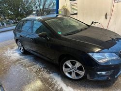 Schwarz Gebraucht 2015 Seat Leon Kombi | 8.750 € (Fairer Preis)