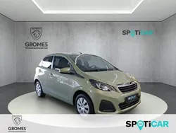 Grün Gebraucht 2021 Peugeot 108 Active Kleinwagen | 9.990 € (Guter Preis)