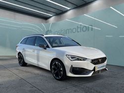 Weiß Gebraucht 2024 Cupra Leon Kombi | 37.890 € (Teuer)