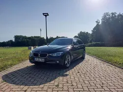 Schwarz Gebraucht 2016 BMW 320 Sport Line Kombi | 12.500 € (Fairer Preis)