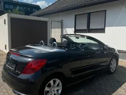 Schwarz Gebraucht 2009 Peugeot 207 CC Cabrio | 2.950 € (Fairer Preis)