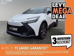 Super white / black Gebraucht 2024 Toyota C-HR Team SUV | 33.698 € (Superpreis)