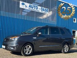 Schwarz Gebraucht 2018 Ssangyong (KGM) Rodius Van / Kleinbus | 11.990 €