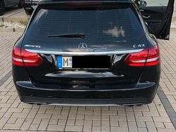Schwarz Gebraucht 2017 Mercedes C43 AMG AMG Kombi | 25.490 € (Fairer Preis)