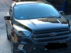 Schwarz Gebraucht 2017 Ford Escape ST-Line SUV | 11.500 €