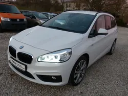 Weiß Gebraucht 2016 BMW 218 Gran Tourer Van / Kleinbus | 10.699 € (Guter Preis)