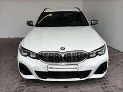 Alpinweiss Gebraucht 2022 BMW 340 M Sport Kombi | 47.889 € (Guter Preis)