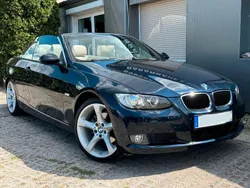 Blau Gebraucht 2009 BMW 320 Cabriolet Sport Line Cabrio | 16.000 € (Etwas zu teuer)