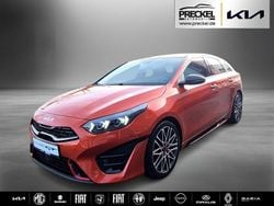 Orange fusion metallic (metallic) Gebraucht 2024 Kia ProCeed Kleinwagen | 27.750 € (Guter Preis)
