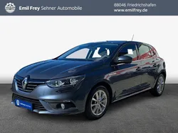 Grau Gebraucht 2016 Renault Mégane III Intens Limousine | 9.470 € (Fairer Preis)