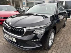 Schwarzmagic perleffekt Neu 2024 Skoda Kamiq Drive SUV | 22.990 € (Fairer Preis)