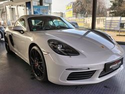 Weiß Gebraucht 2019 Porsche Cayman S Sport Coupé | 67.990 €