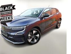 Blau Gebraucht 2022 Renault Megane E-Tech Equilibre Limousine | 22.488 €