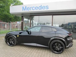 Schwarz Gebraucht 2024 Ferrari Purosangue SUV | 599.990 € (Superpreis)