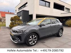 Grau Gebraucht 2021 Kia Stonic GT-Line SUV | 16.950 € (Fairer Preis)