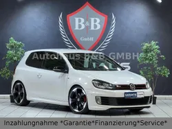 Candyweiss Gebraucht 2011 VW Golf VI Edition Limousine | 16.900 €