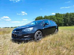 Gebraucht 2013 Opel Astra Active Kombi | 9.500 €
