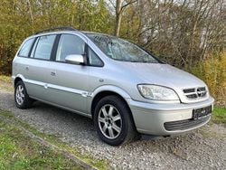Silber Gebraucht 2005 Opel Zafira Njoy Kombi | 2.990 € (Fairer Preis)