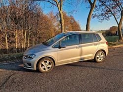Silber Gebraucht 2016 VW Golf Sportsvan Allstar Van / Kleinbus | 15.990 € (Fairer Preis)