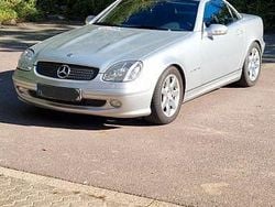Silber Gebraucht 2000 Mercedes SLK230 Cabrio | 7.900 € (Etwas zu teuer)