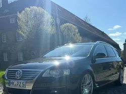 Schwarz Gebraucht 2008 VW Passat Individual Kombi | 6.990 €