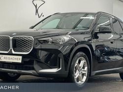 Schwarz Neu 2025 BMW iX1 SUV | 45.999 € (Etwas zu teuer)