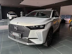 Grau Neu 2025 DS Automobiles DS7 Crossback SUV | 37.990 € (Etwas zu teuer)