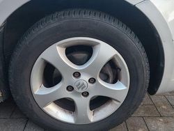 Grau Gebraucht 2008 Suzuki Swift Club Limousine | 700 € (Fairer Preis)