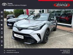 Shimmeringsilber metallic/ dach schwarz Gebraucht 2023 Toyota C-HR Basis SUV | 29.990 € (Fairer Preis)