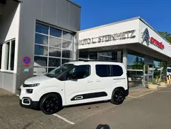 Weiß Gebraucht 2022 Citroën Berlingo Feel Van / Kleinbus | 24.990 € (Fairer Preis)