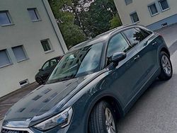Grau Gebraucht 2021 Audi Q3 SUV | 22.000 € (Guter Preis)