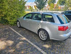 Silber Gebraucht 2006 Audi A4 Kombi | 2.000 € (Superpreis)