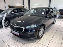 Graphit grau Neu 2024 Skoda Scala Kleinwagen | 20.980 € (Fairer Preis)