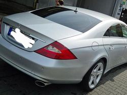 Silber Gebraucht 2007 Mercedes CLS320 Limousine | 5.999 € (Fairer Preis)