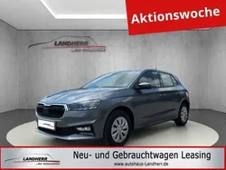Blau Neu 2025 Skoda Fabia Selection Limousine | 17.950 € (Guter Preis)