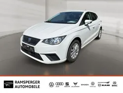 Weiß (weiß) Gebraucht 2021 Seat Ibiza Style Limousine | 14.930 € (Guter Preis)