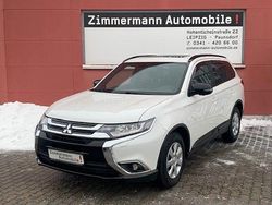 Weiß Gebraucht 2018 Mitsubishi Outlander SUV | 18.800 € (Etwas zu teuer)