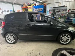 Schwarz Gebraucht 2005 Mercedes A160 Limousine | 1.400 € (Superpreis)