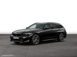 Black sapphire metallic Gebraucht 2024 BMW 330e Comfort Edition Kombi | 45.014 € (Etwas zu teuer)