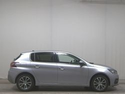 Grau Gebraucht 2020 Peugeot 308 Allure Limousine | 9.380 € (Guter Preis)